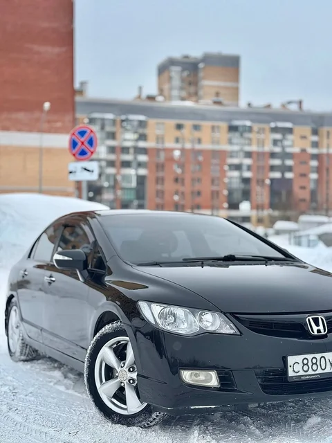 Продажа Honda Civic 2008 года в Казани - Прицепы в Казань