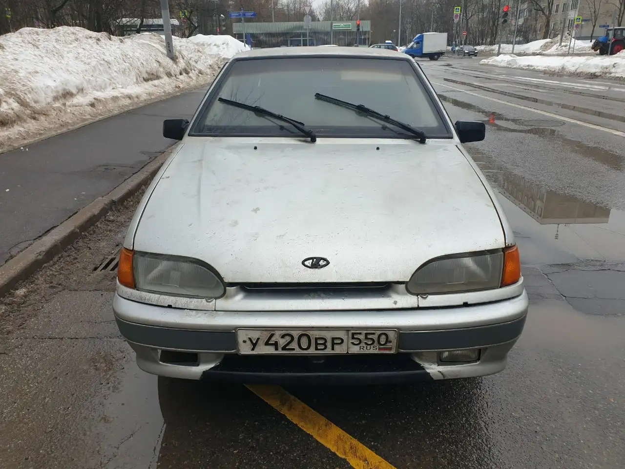 Автомобиль 2004 года с отличным двигателем - Авто в Москва