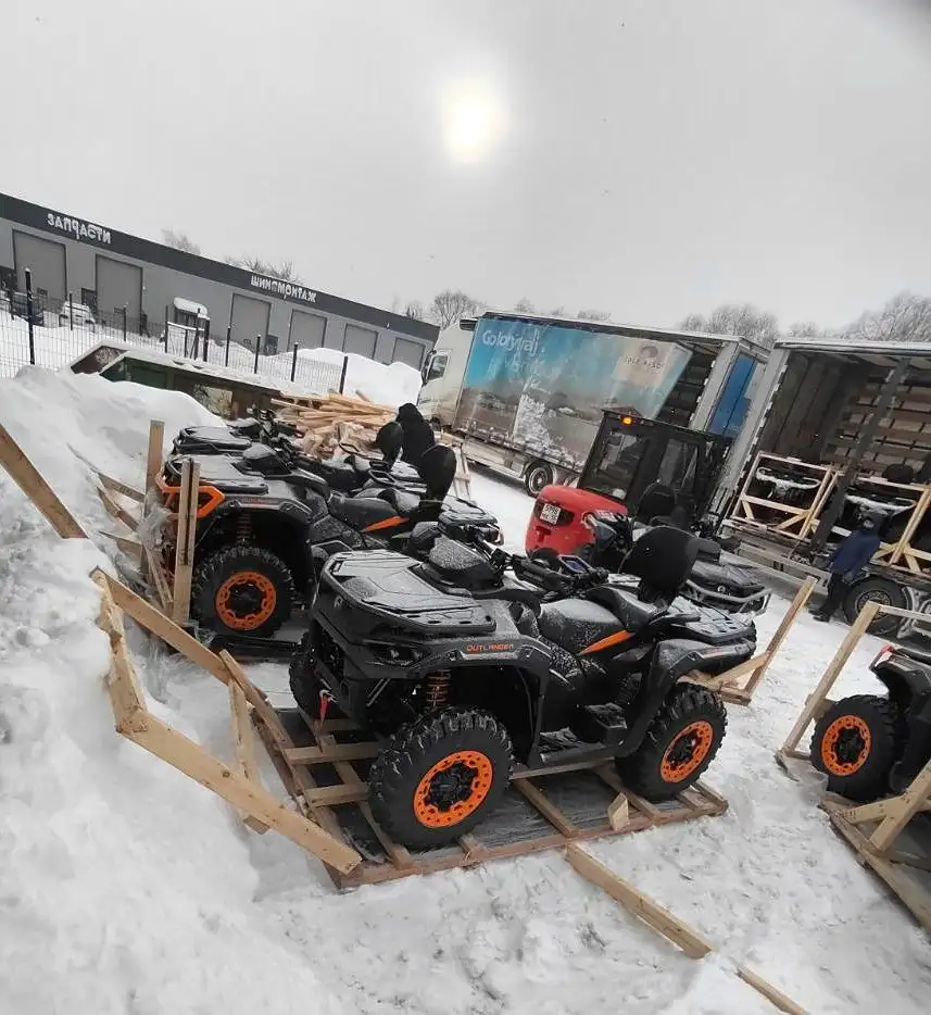 Продажа BRP Can-Am Outlander XMR 1000R и CF Moto 520 - Квадроциклы (Авто) в Москва