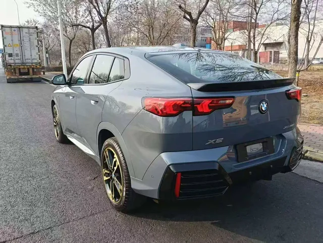 BMW X2 25Li 2024 года - Минивэны в Москва