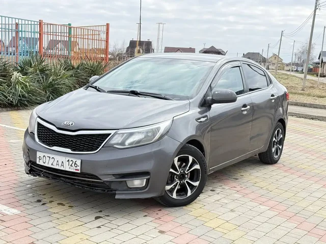 Продам Kia Rio 2015 года, 1.6, автомат - Коммерческий транспорт в Курганинск