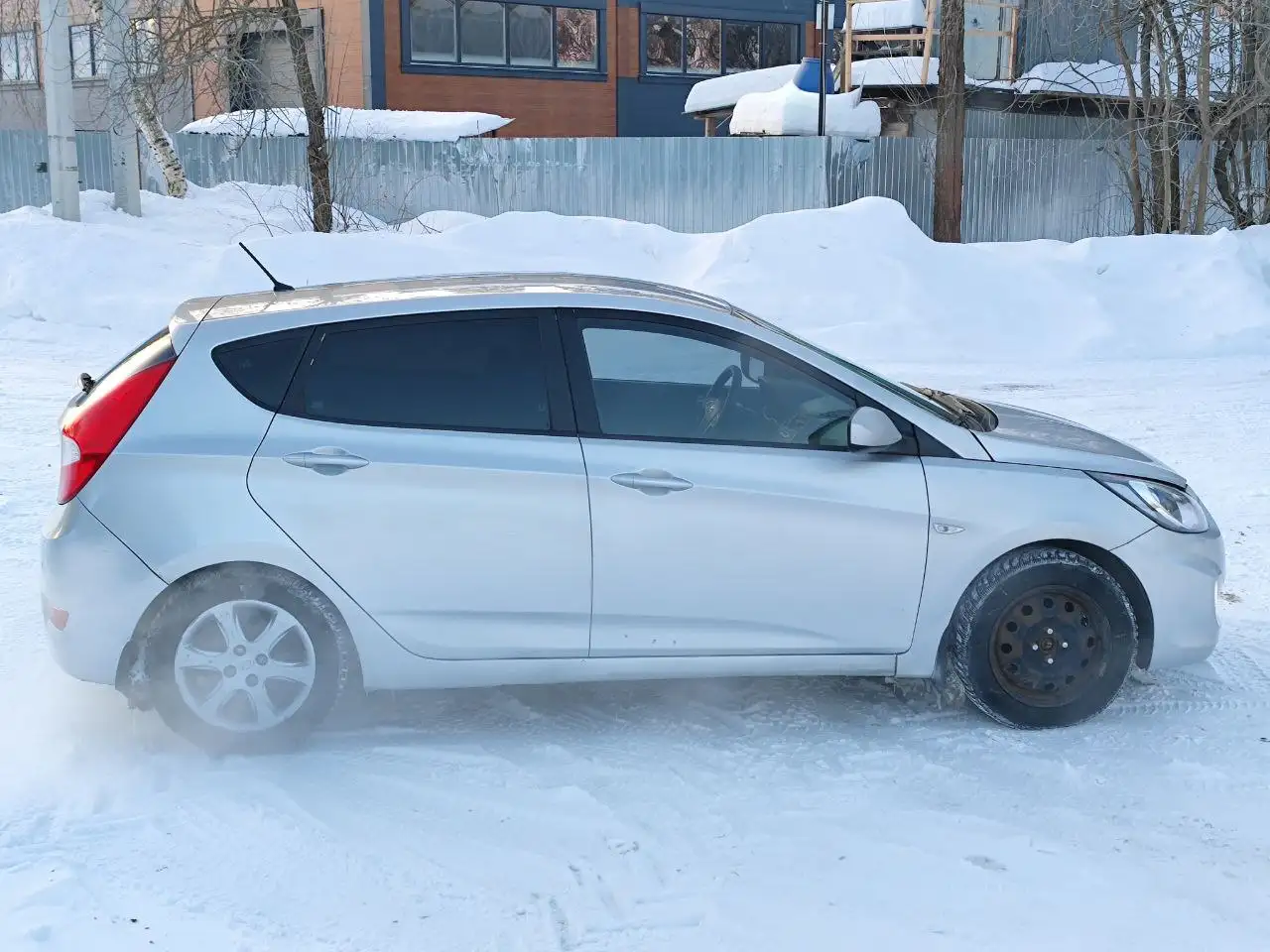 Продажа Hyundai Solaris 2011 года - Легковые автомобили (Авто) в Красногорск