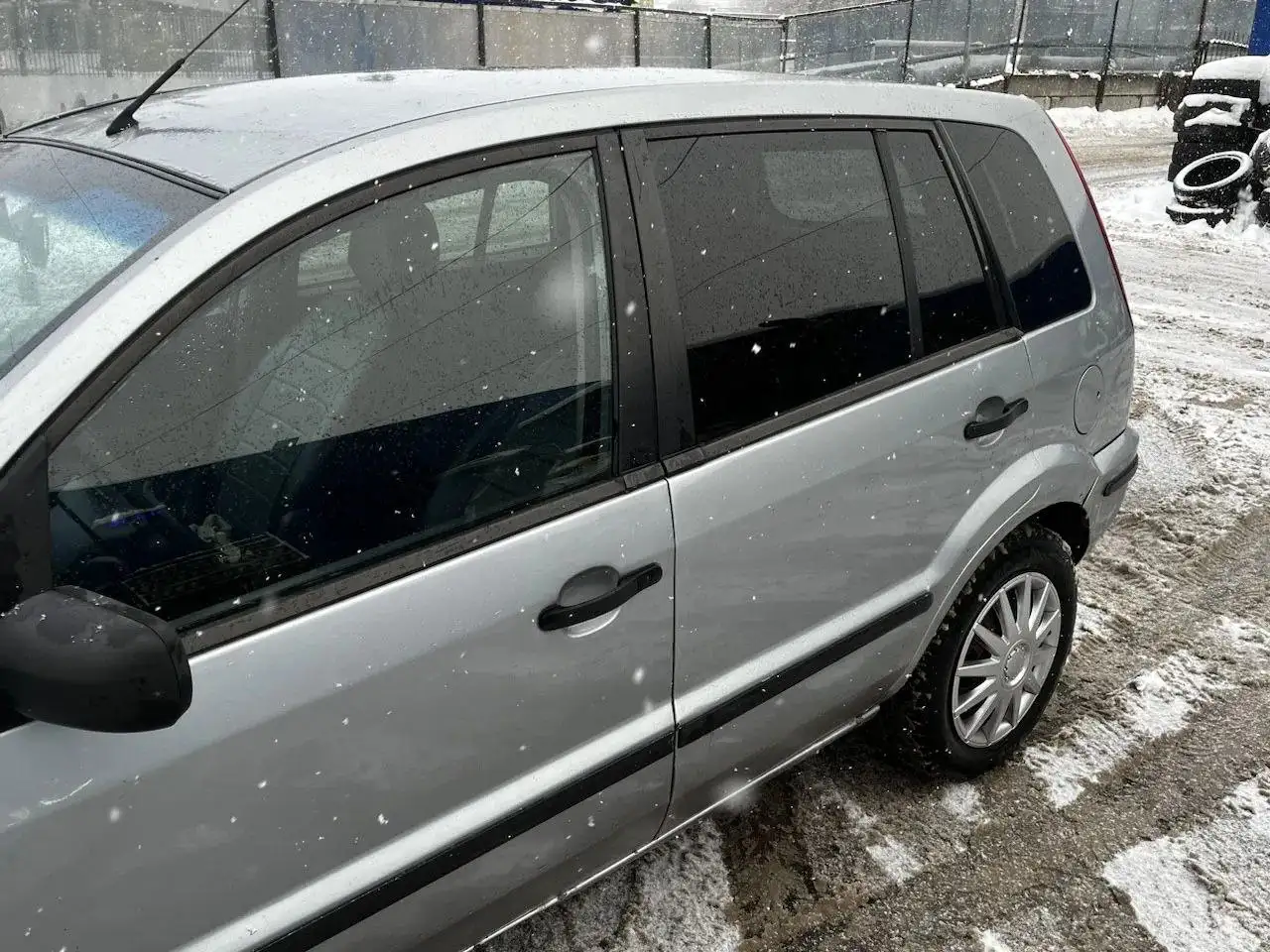 Продажа автомобиля Ford Fusion 1.4 робот - Легковые автомобили (Авто) в Балашиха