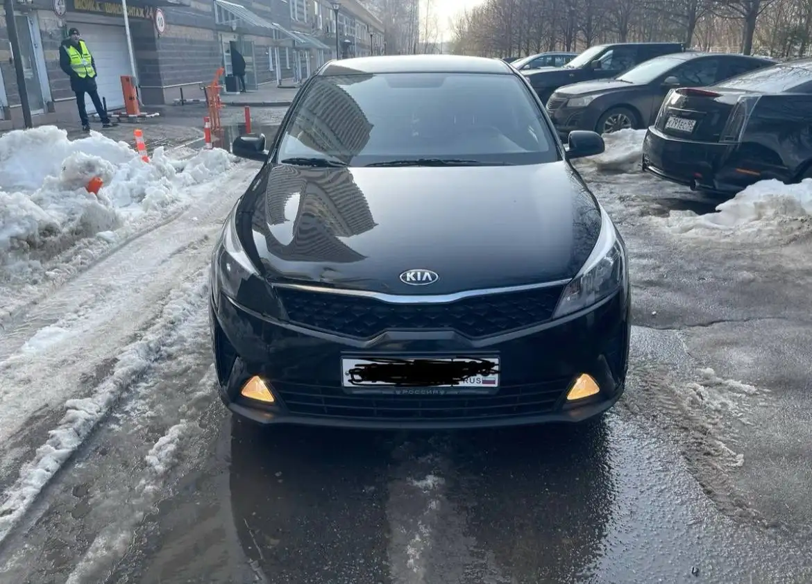 Киа Рио 2021 года с запретом на регистрацию - Легковые автомобили (Авто) в Москва
