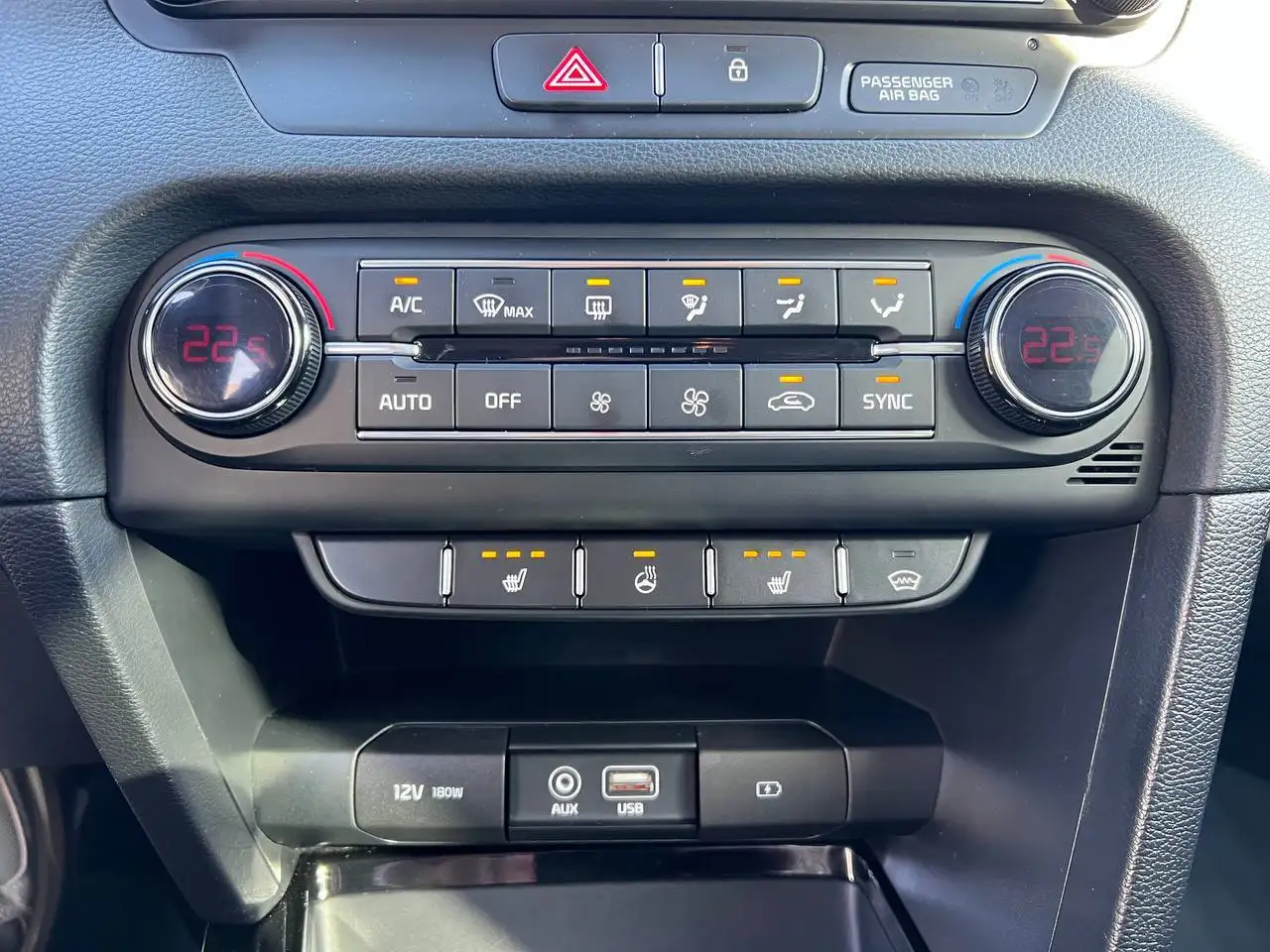 Продается Kia Ceed III 2018 года - Авто в Москва