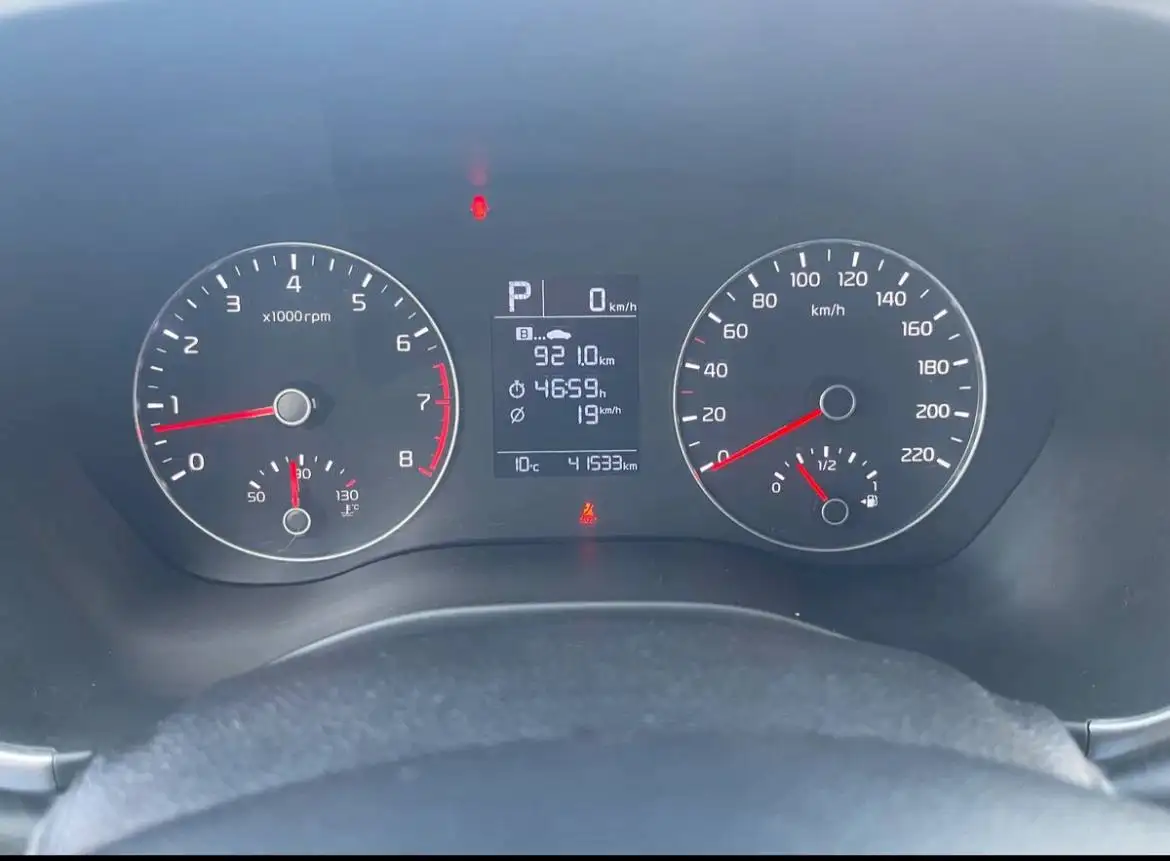 Продажа Киа Рио 2021 года с запретом - Легковые автомобили (Авто) в Москва