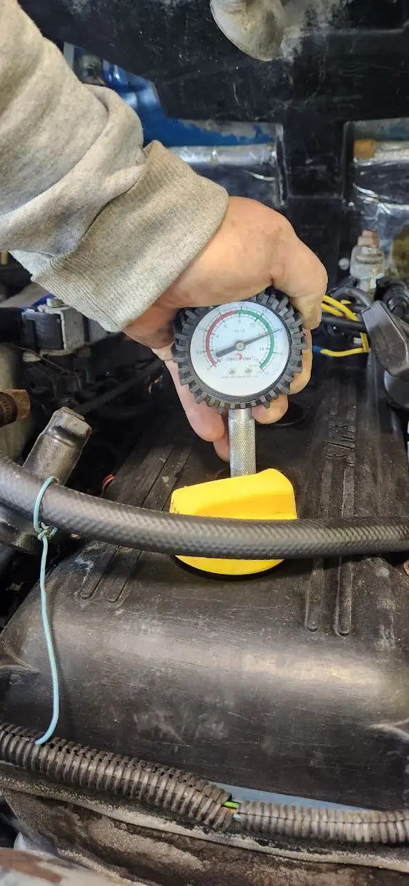 Автомобиль 2008 года с мотором 405, ГУР и газовым оборудованием - Легковые автомобили (Авто) в Москва