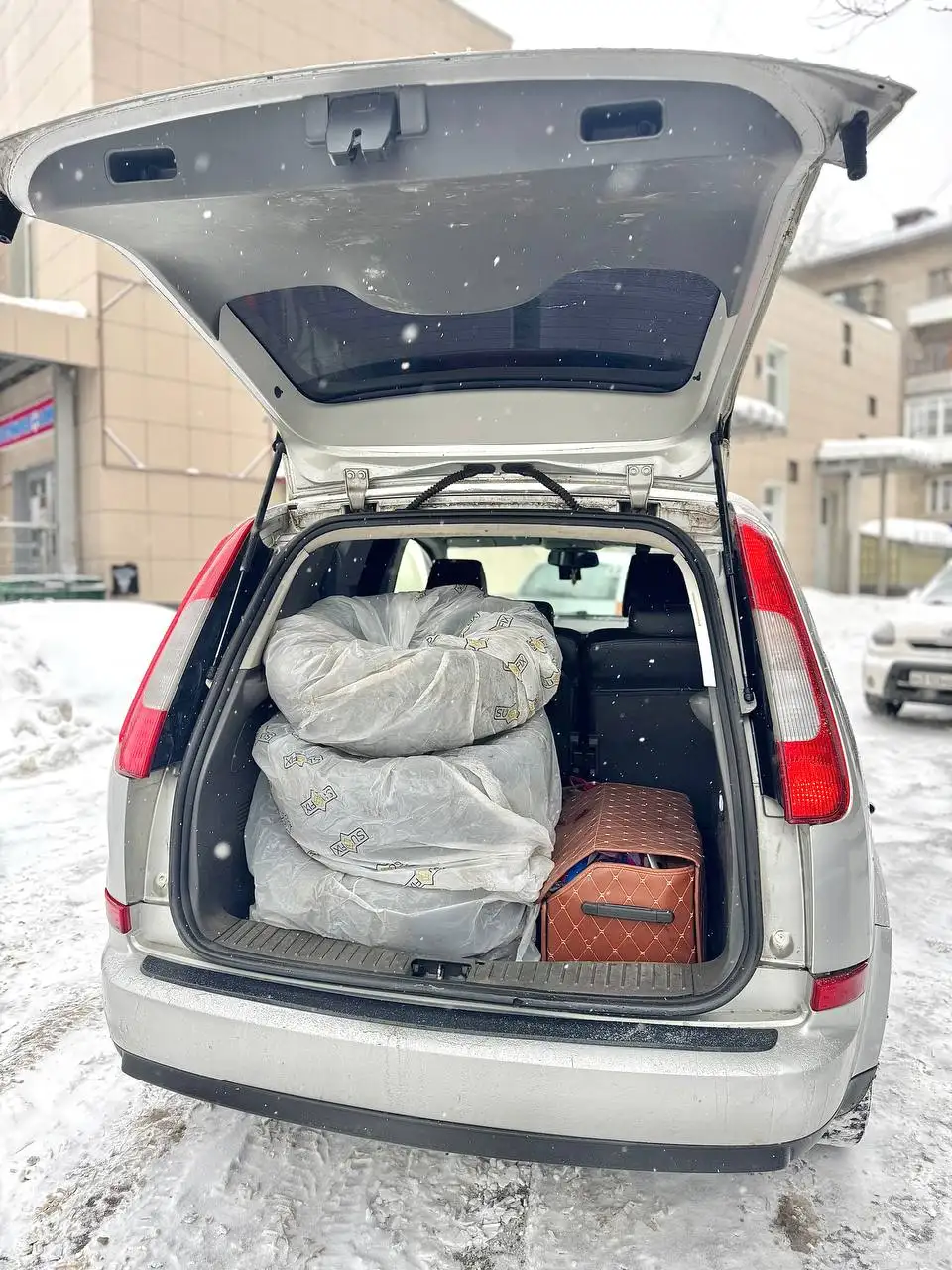 Ford C-Max 1.8 2006 года - Авто в Нижний Новгород