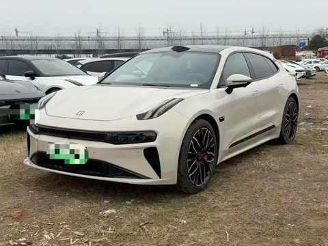 Продажа автомобиля Zeekr 001 2025 года - Мотоциклы в Москва