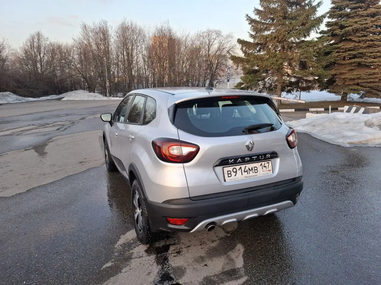 Renault Captur 1.3 CVT 2021 рестайлинг - Легковые автомобили (Авто) в Москва