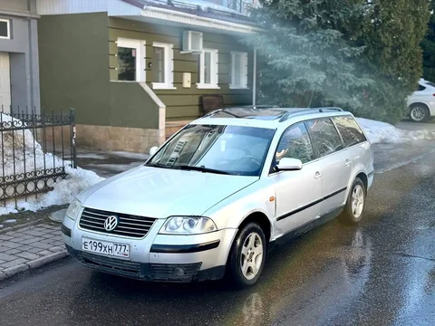 Volkswagen Passat 1.9 TDI, 6-ступенчатая механика, кожа, люк, Химки - УАЗ Патриот в Химки