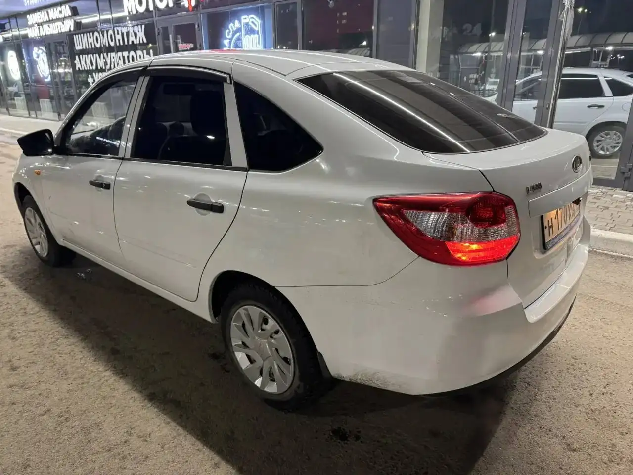 Продажа Лада Гранта 2014 года - Легковые автомобили (Авто) в Набережные Челны