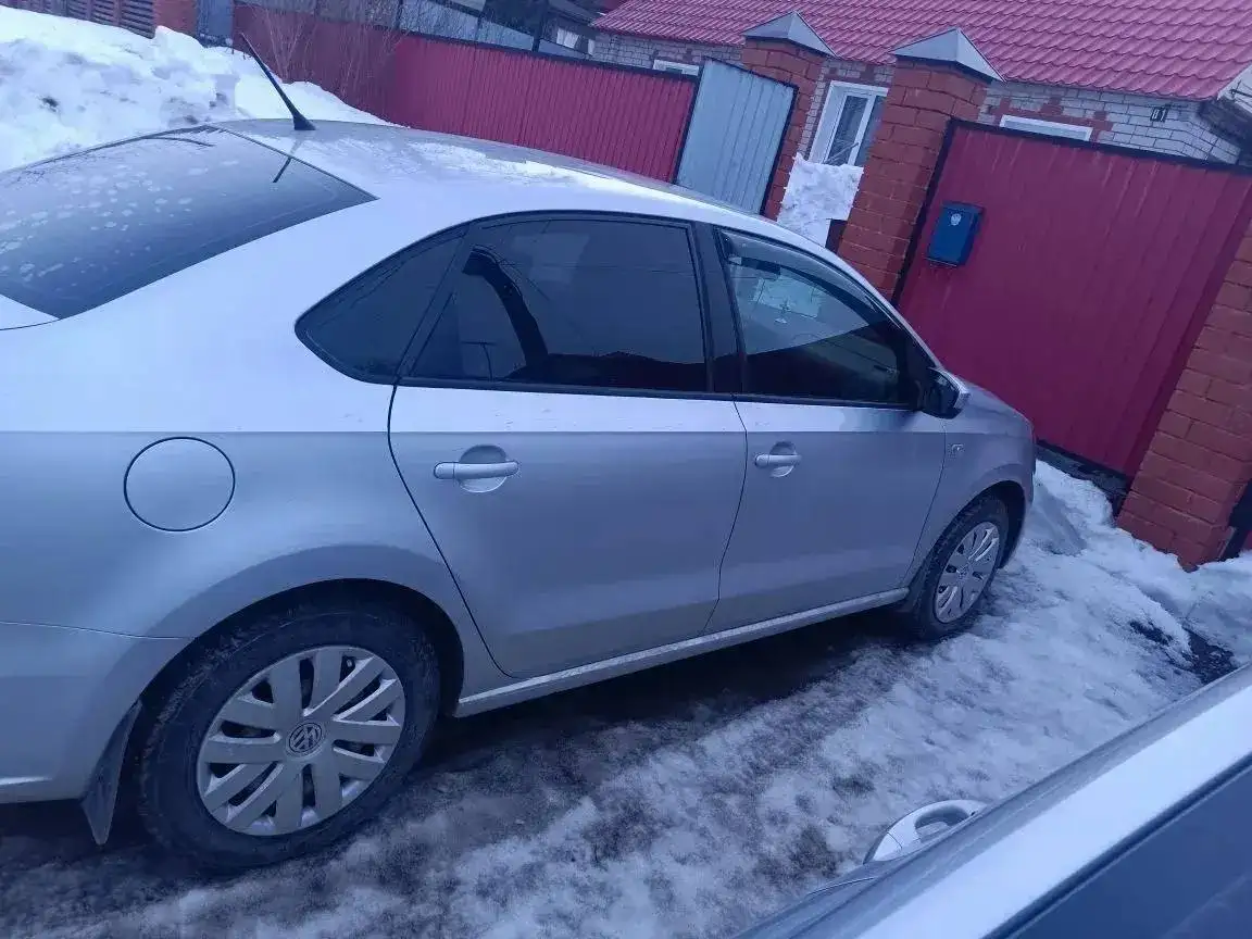 Volkswagen Polo 2015 года, автомат, в прекрасном состоянии - Легковые автомобили (Авто) в Бугульма