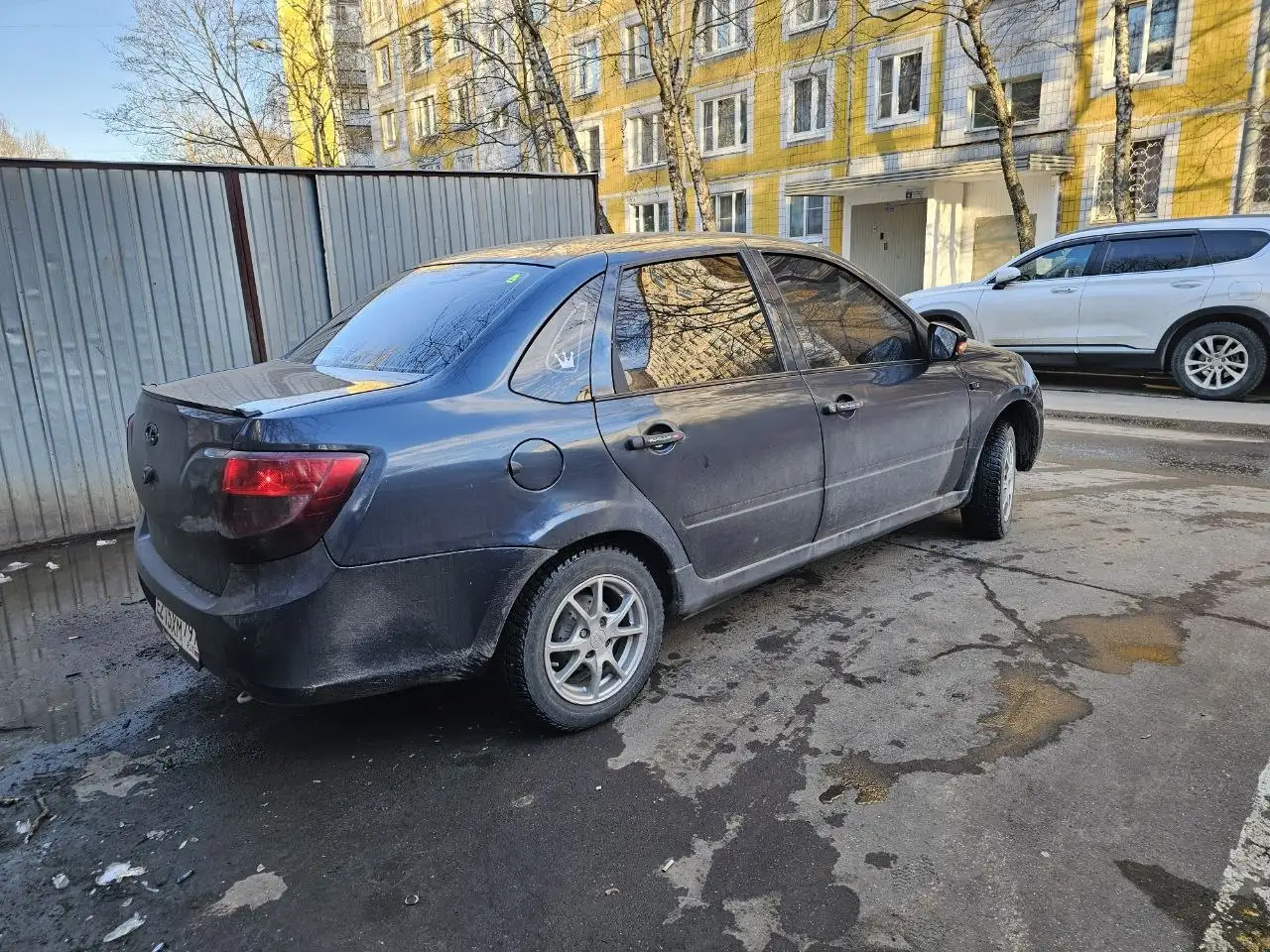 Продам Лада Гранта 2012 года - Легковые автомобили (Авто) в Москва