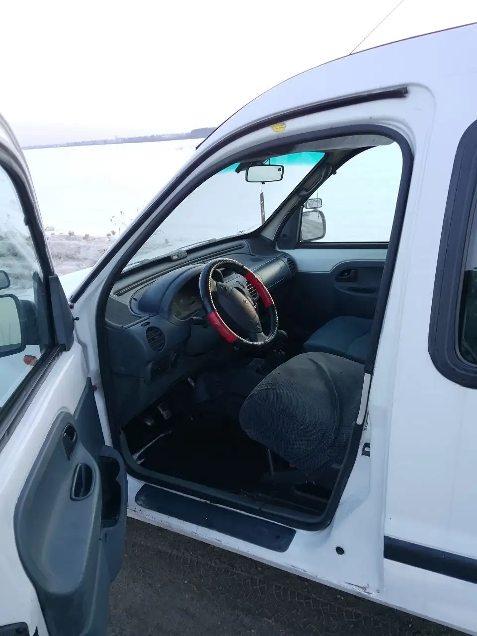 Рено Канго 1999 года, бензин, полный ход - Авто в Москва