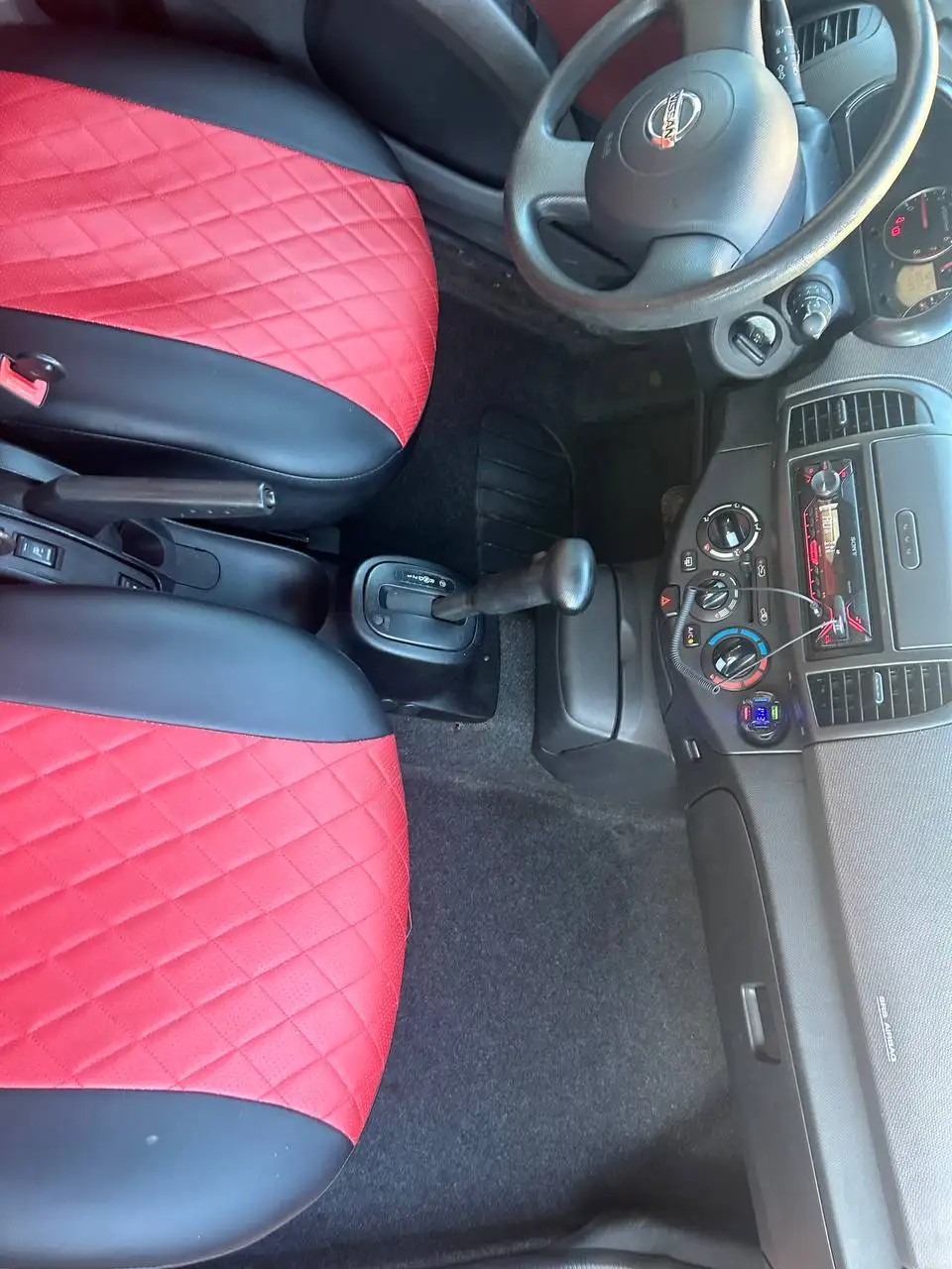 Авто 2007 года с АКПП - Авто в Москва