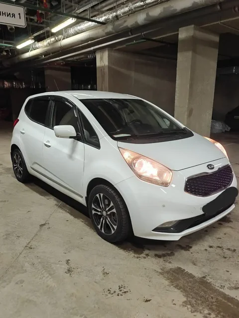 Продам Kia Venga 2016 года, 117000 км, максимальная комплектация - УАЗ Патриот в Москва