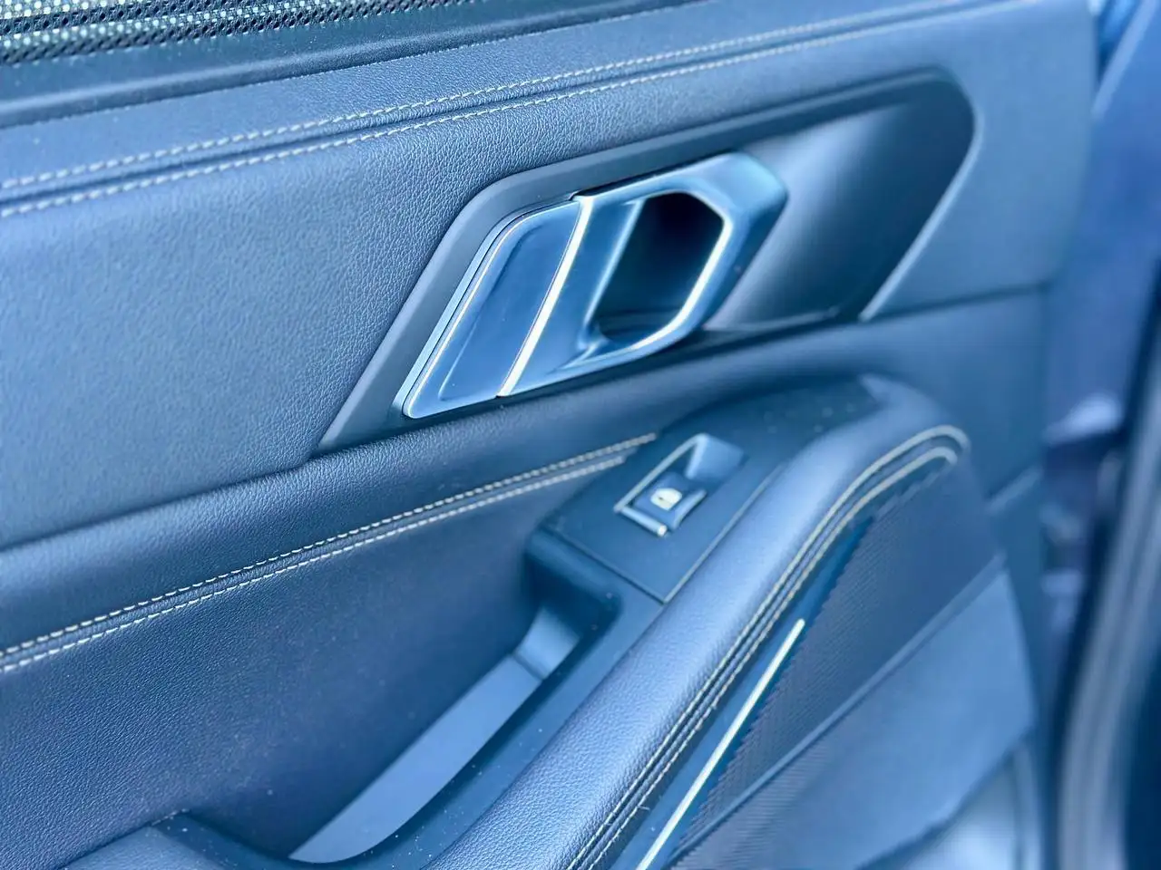 Продажа BMW X5 m50d в отличном состоянии - Внедорожники/кроссоверы (Авто) в Москва