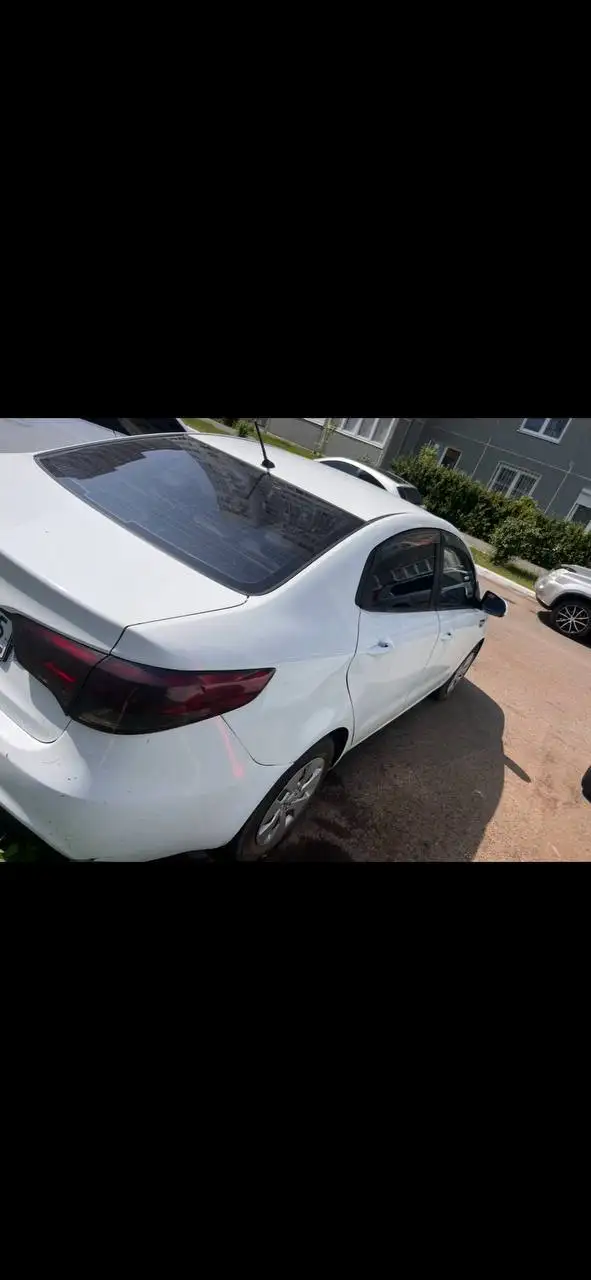 Продажа автомобиля 2015 года с полной ходовой частью - Легковые автомобили (Авто) в Оренбург