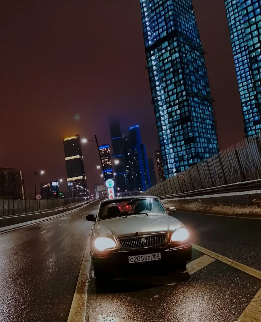 Продажа автомобиля 31105 - Авто в Москва