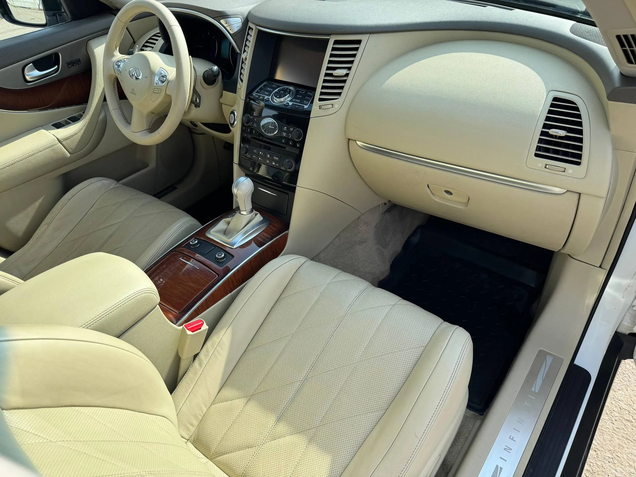 INFINITI QX70 S51 2013 года - Легковые автомобили (Авто) в Москва