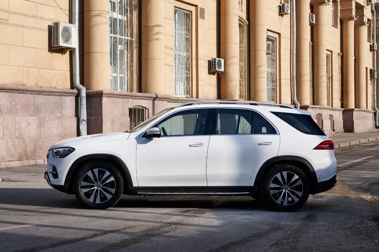 Mercedes-Benz GLE 300d 2025 года с Кореи - Авто в Москва