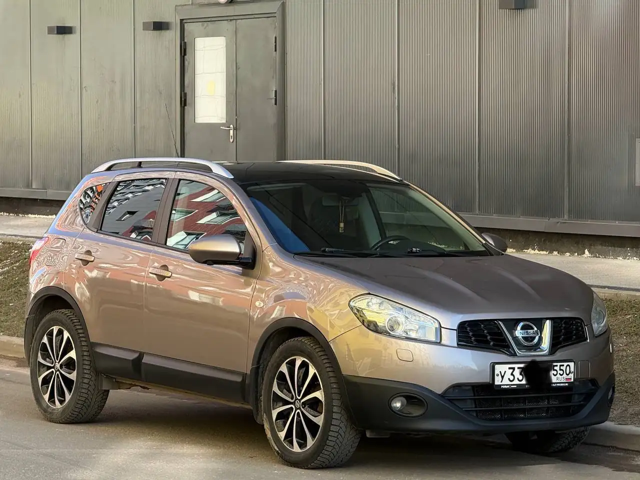 Nissan Qashqai 2012 года с пробегом 154000 км - Авто в Москва