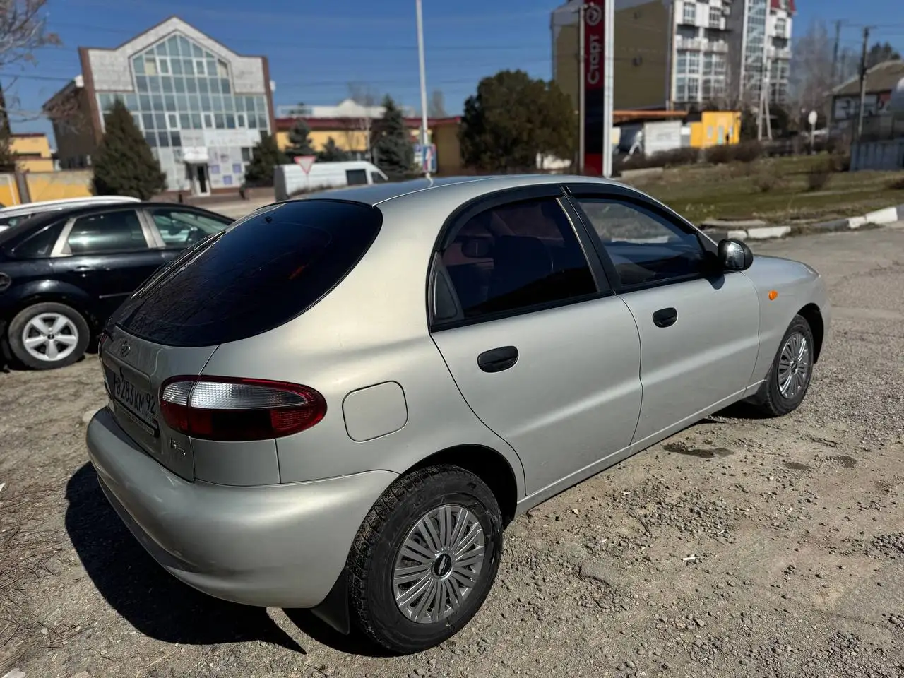 Продажа автомобиля 2010 года с бензиновым двигателем 1.5 - Легковые автомобили (Авто) в Москва