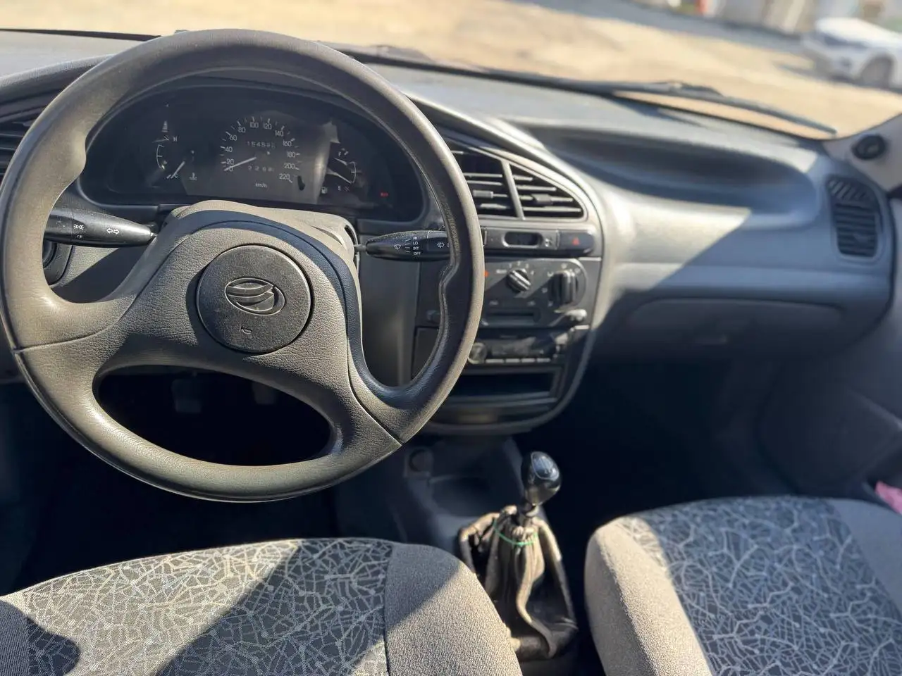 Продажа автомобиля 2010 года с бензиновым двигателем 1.5 - Легковые автомобили (Авто) в Москва