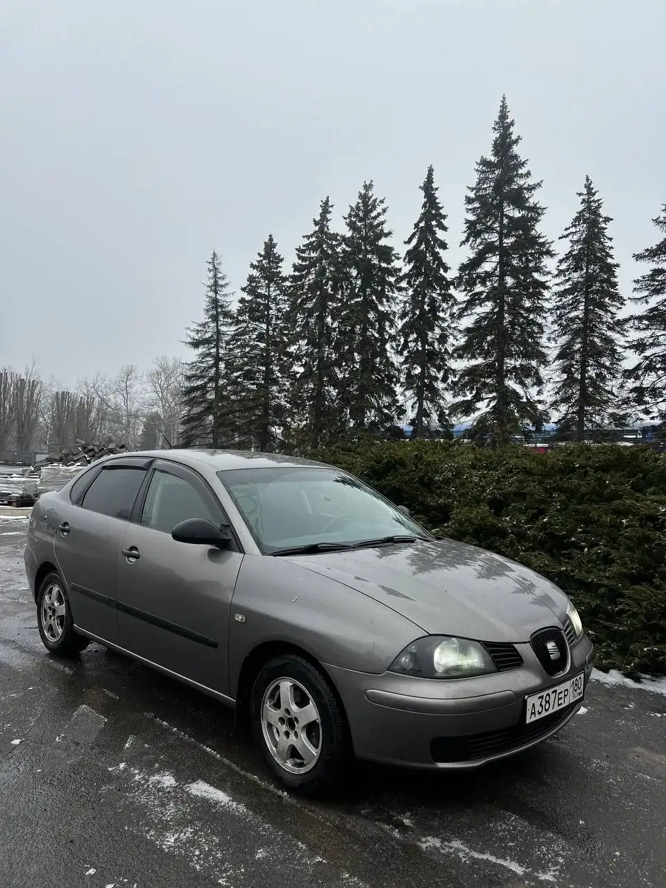 Продажа автомобиля от первого хозяина с пробегом 270 тыс. км - Авто в Макеевка