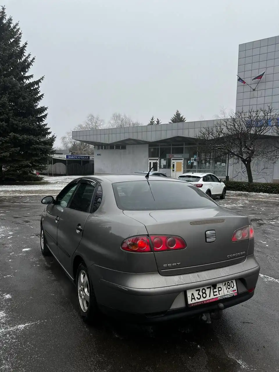 Продажа автомобиля 2005 года от первого хозяина - Авто в Макеевка