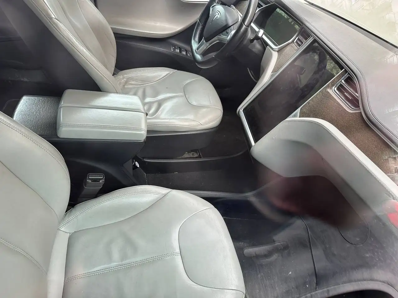 Tesla Model S 2012 года в Москве - Электромобили (Авто) в Москва