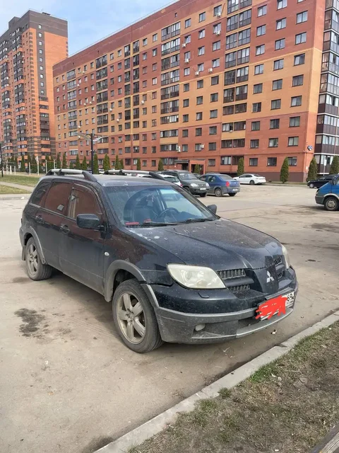 Продам Mitsubishi Outlander первого поколения 2.4 автомат - Шины и диски в Тверь