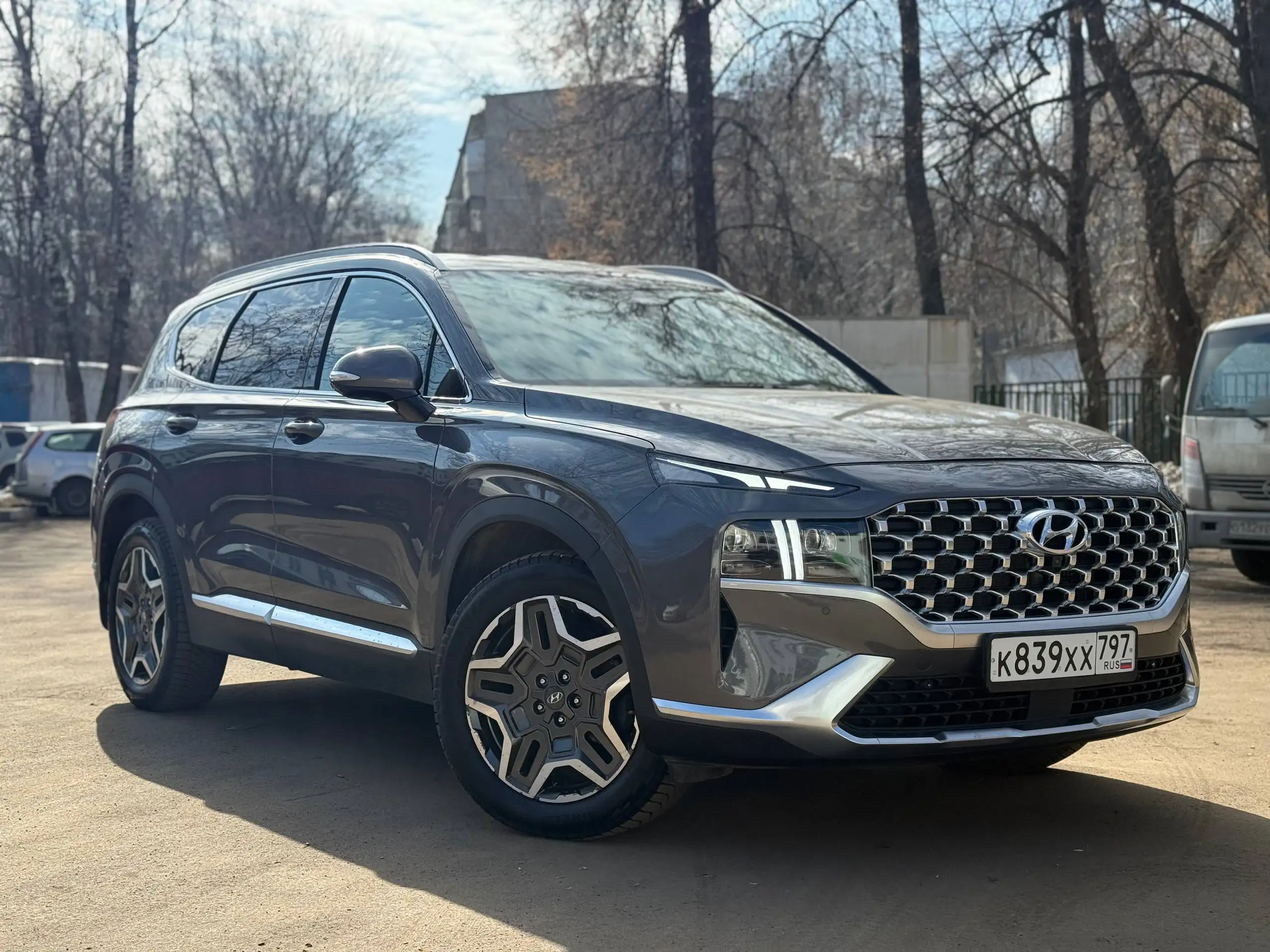 Hyundai Santa Fe 2021 года в Москве - Внедорожники/кроссоверы (Авто) в Москва