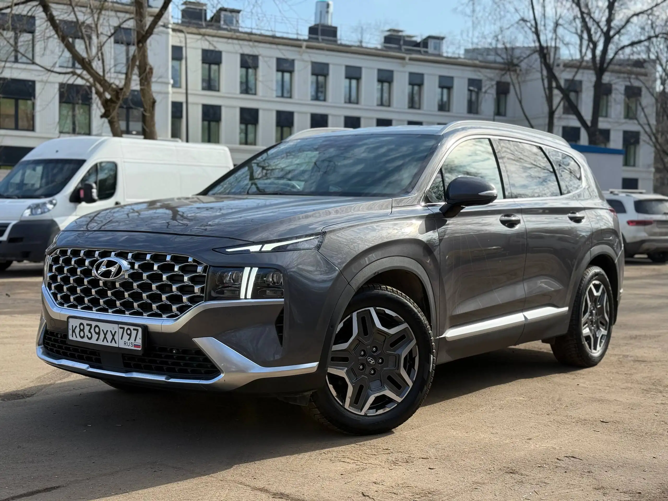 Hyundai Santa Fe 2021 года в Москве - Внедорожники/кроссоверы (Авто) в Москва