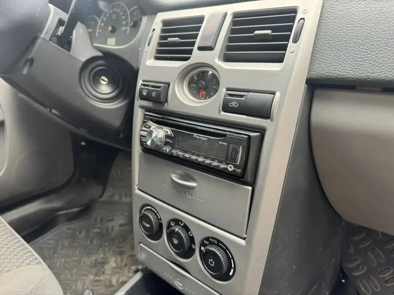 Продажа Lada Priora 2013 года в Гатчине - Легковые автомобили (Авто) в Гатчина