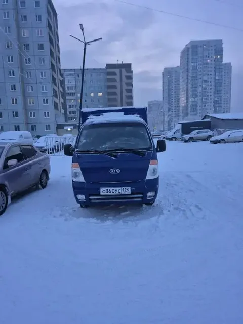 Продажа автомобиля ГАЗ 2010 года 2.4л в Красноярске - Мотоциклы и скутеры в Красноярск