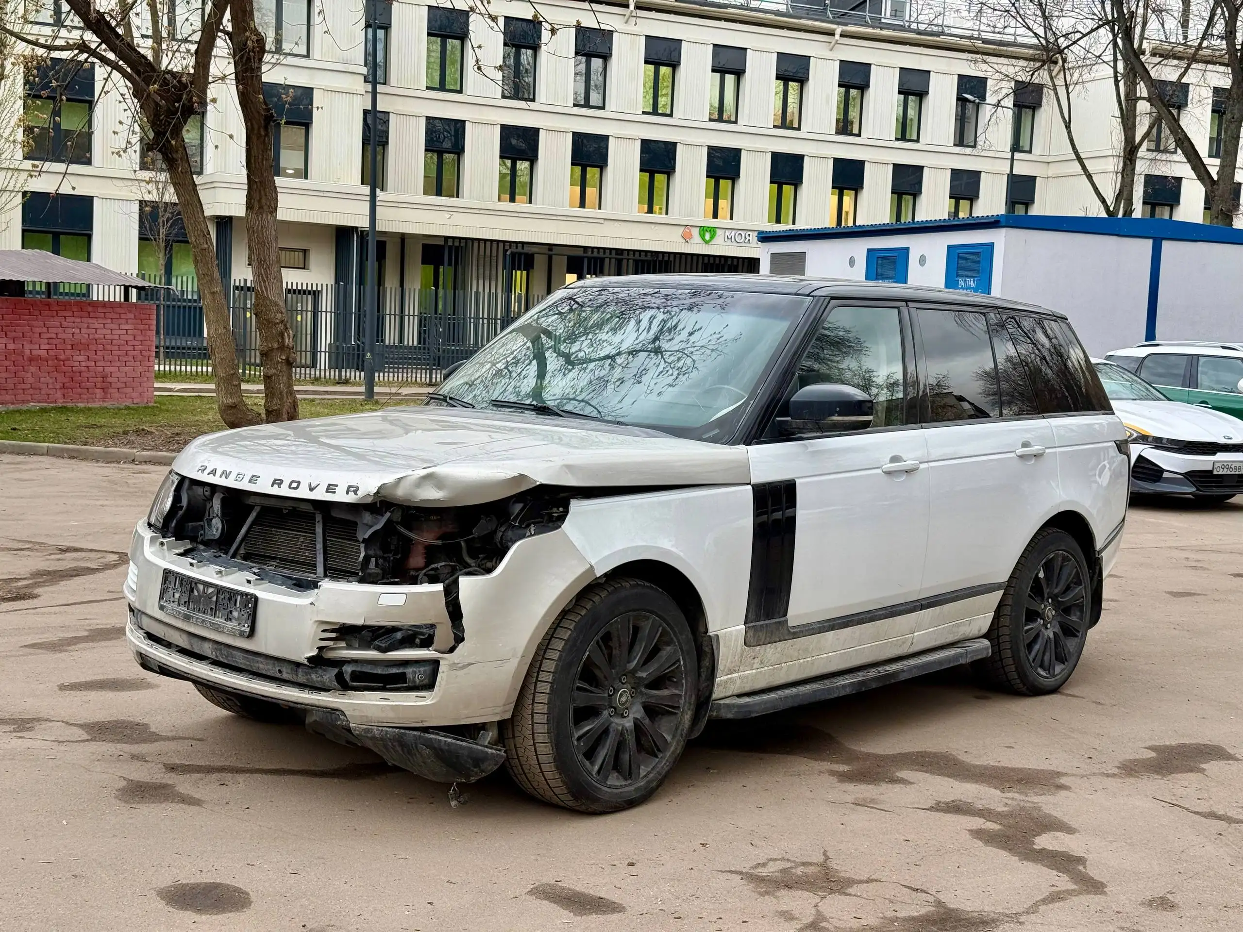 Продажа Range Rover 2013 года, дизель 3л 248 л.с. - Внедорожники (Авто) в Москва