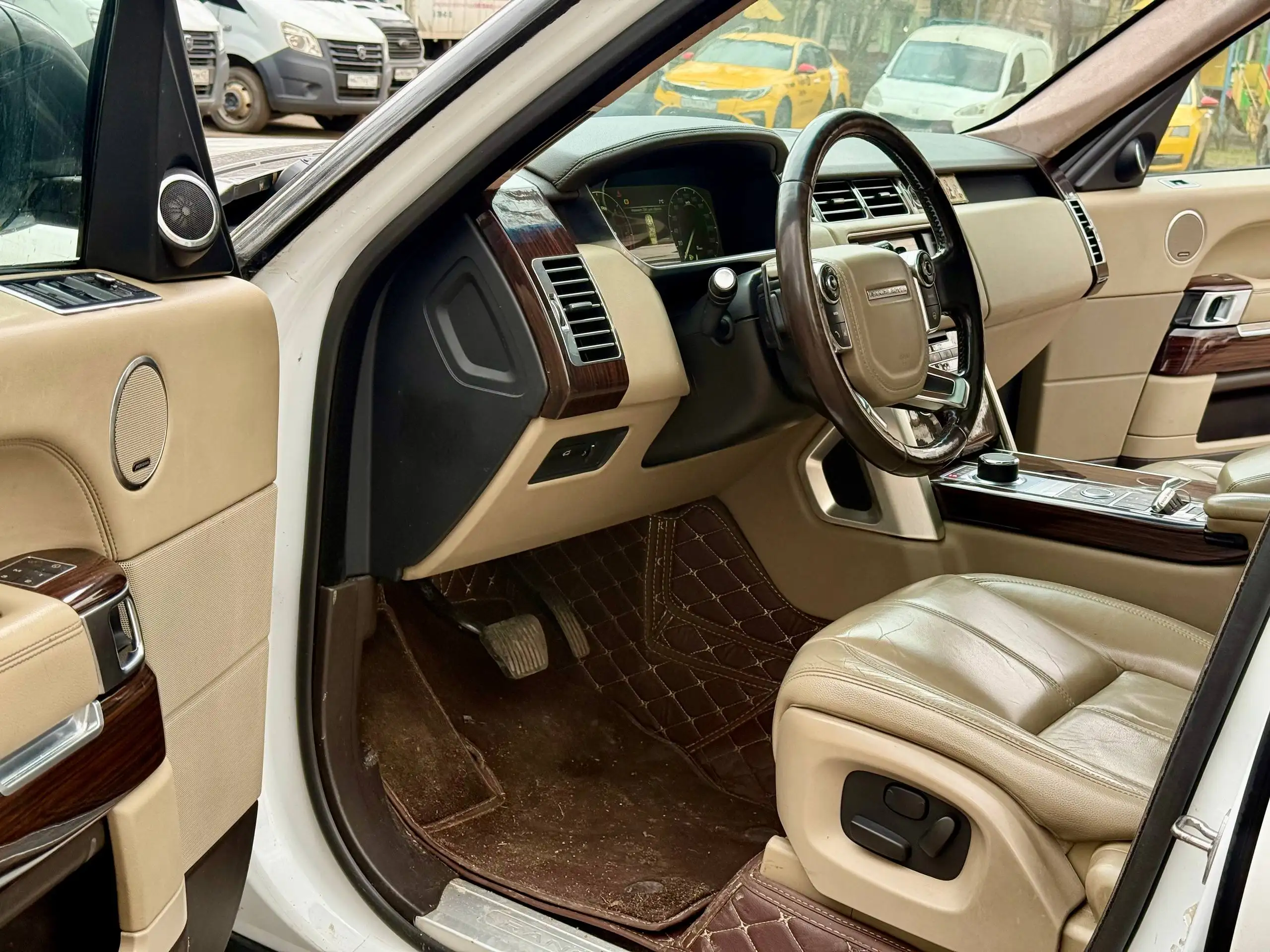 Продажа Range Rover 2013 года, дизель 3л 248 л.с. - Внедорожники (Авто) в Москва