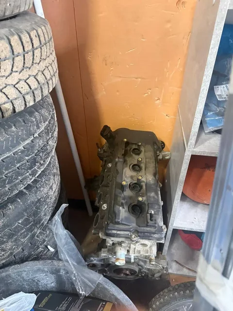 Продам мотор на Лансер 1.6 автомат с прогоревшим цилиндром - Внедорожники, кроссоверы в Москва