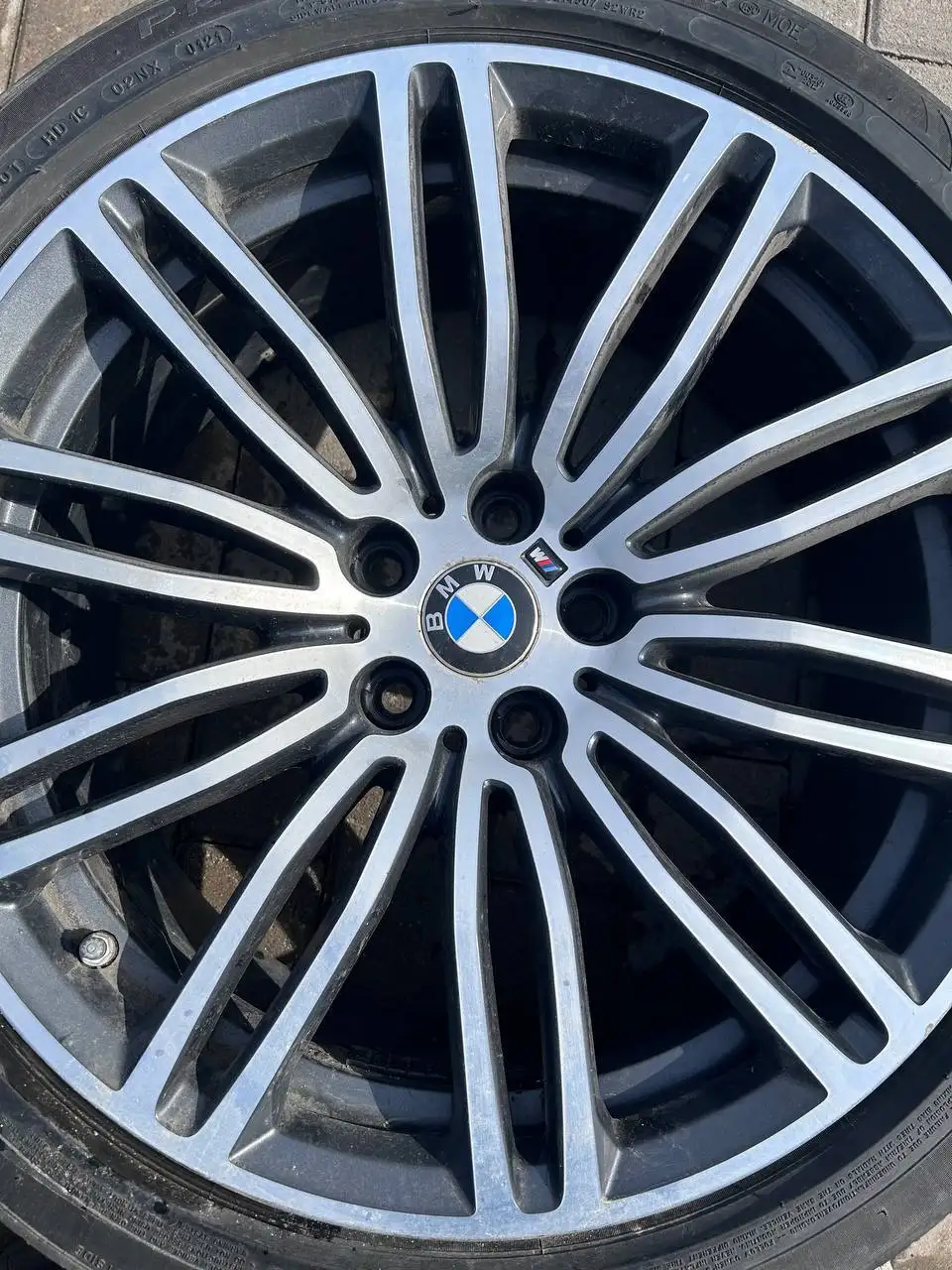 Продажа дисков с BMW 5 G30 (стиль 664M) - Диски и шины (Запчасти) в Москва