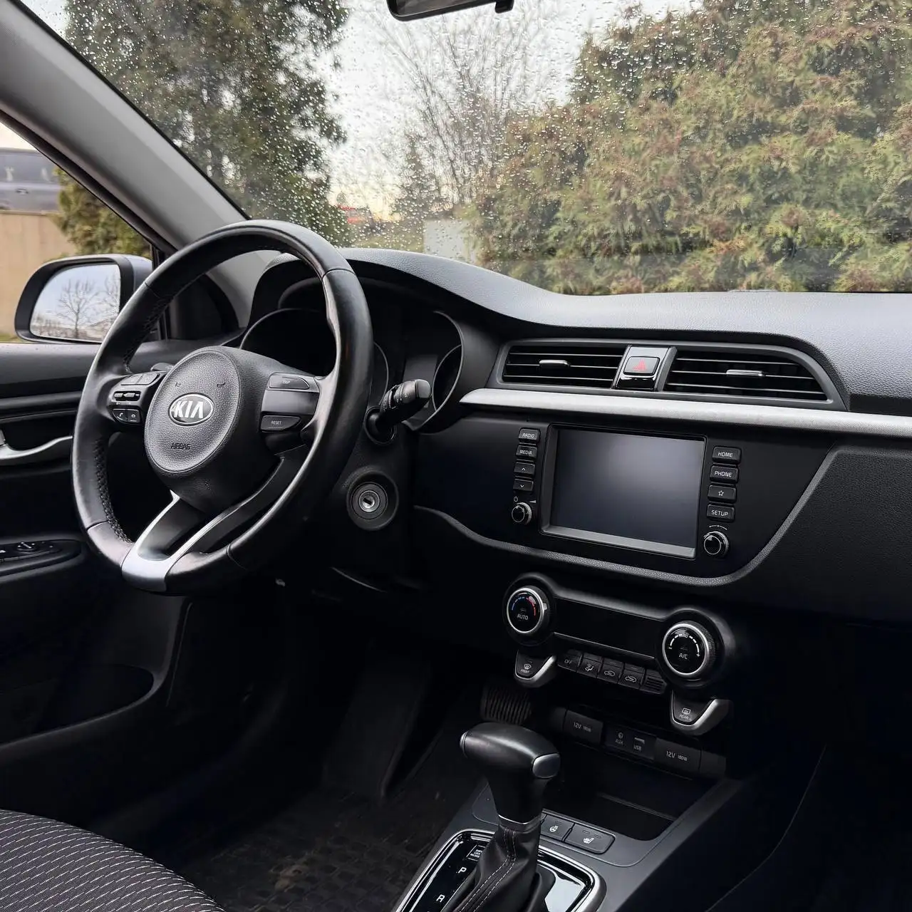 Kia Rio IV X-Line 1.6 AT 123 л.с. Бензин, 2018 - Легковые автомобили (Авто) в Москва