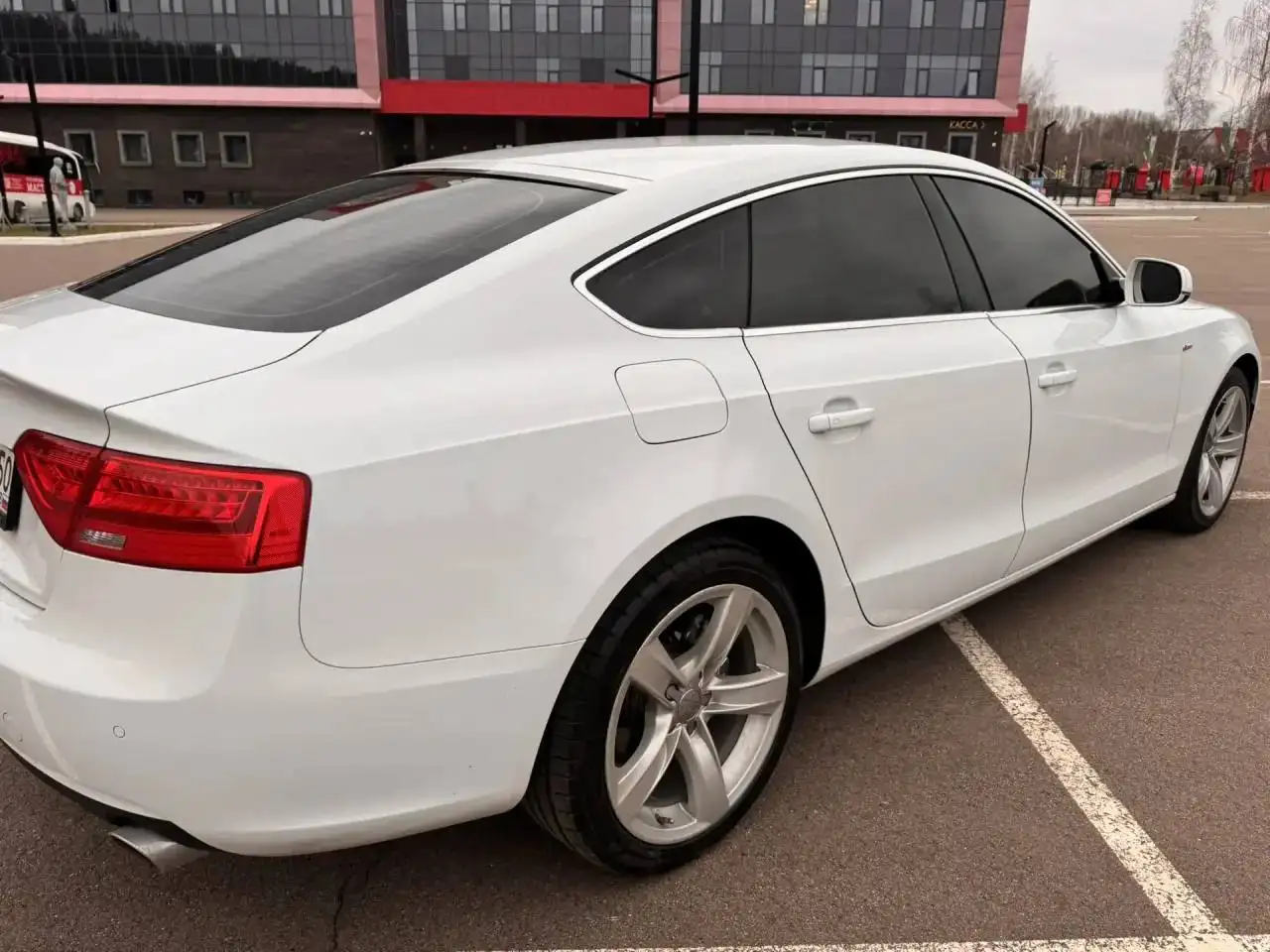 Audi A5 Sportback 1.8 CGEE 177лс 2013 - Легковые автомобили (Авто) в Набережные Челны