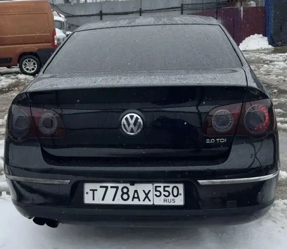 Volkswagen Passat B6 2010 - Авто в Лосино-Петровский