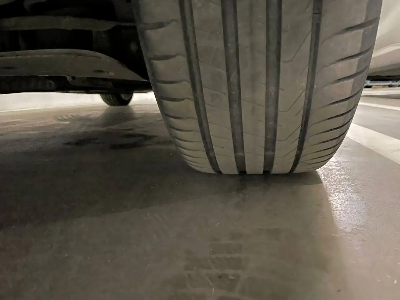 Оригинальные колеса БМВ 18 радиус - Колеса и шины (Авто) в Москва