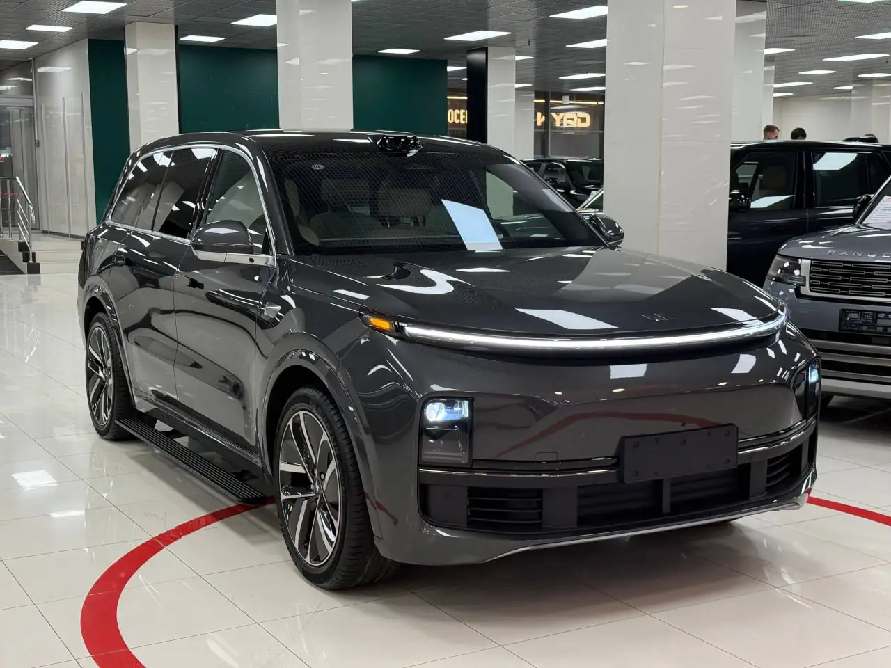 Lixiang Li9 Ultra новый - Автомобили (Авто) в Москва