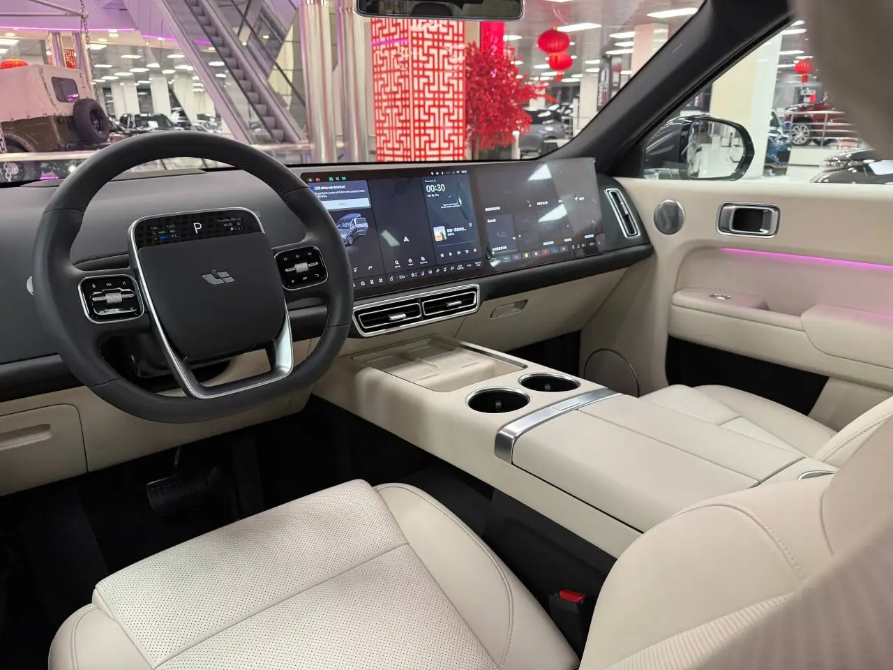 Lixiang Li9 Ultra новый - Автомобили (Авто) в Москва