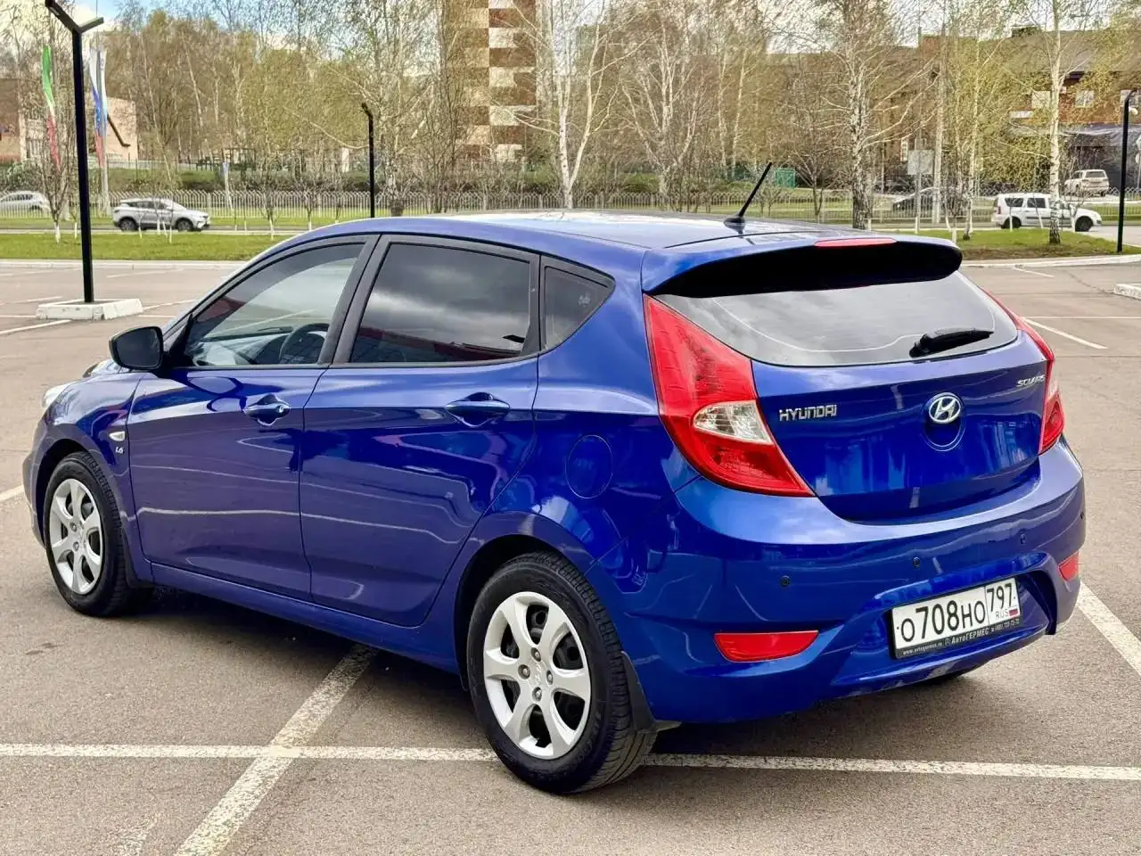 HYUNDAI SOLARIS 2013, 1.6 АВТОМАТ - Легковые автомобили (Авто) в Москва