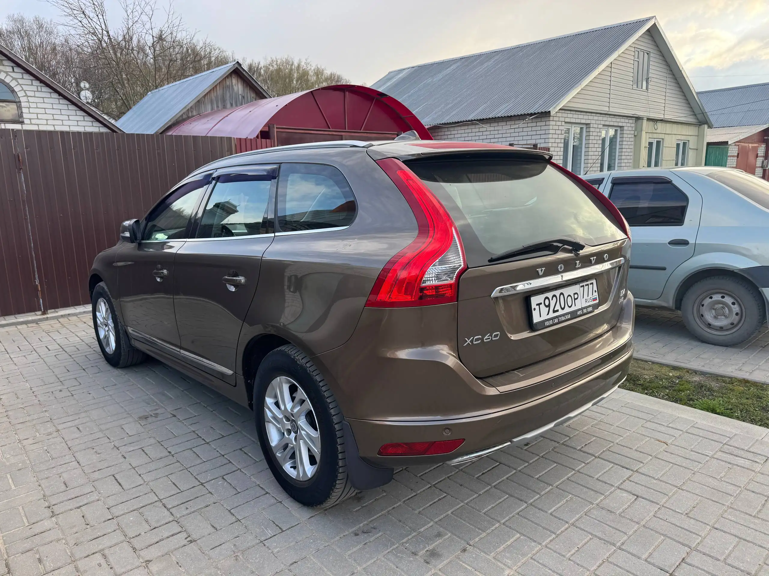 VOLVO XC60 Дизель 2013 - Легковые автомобили (Авто) в Москва