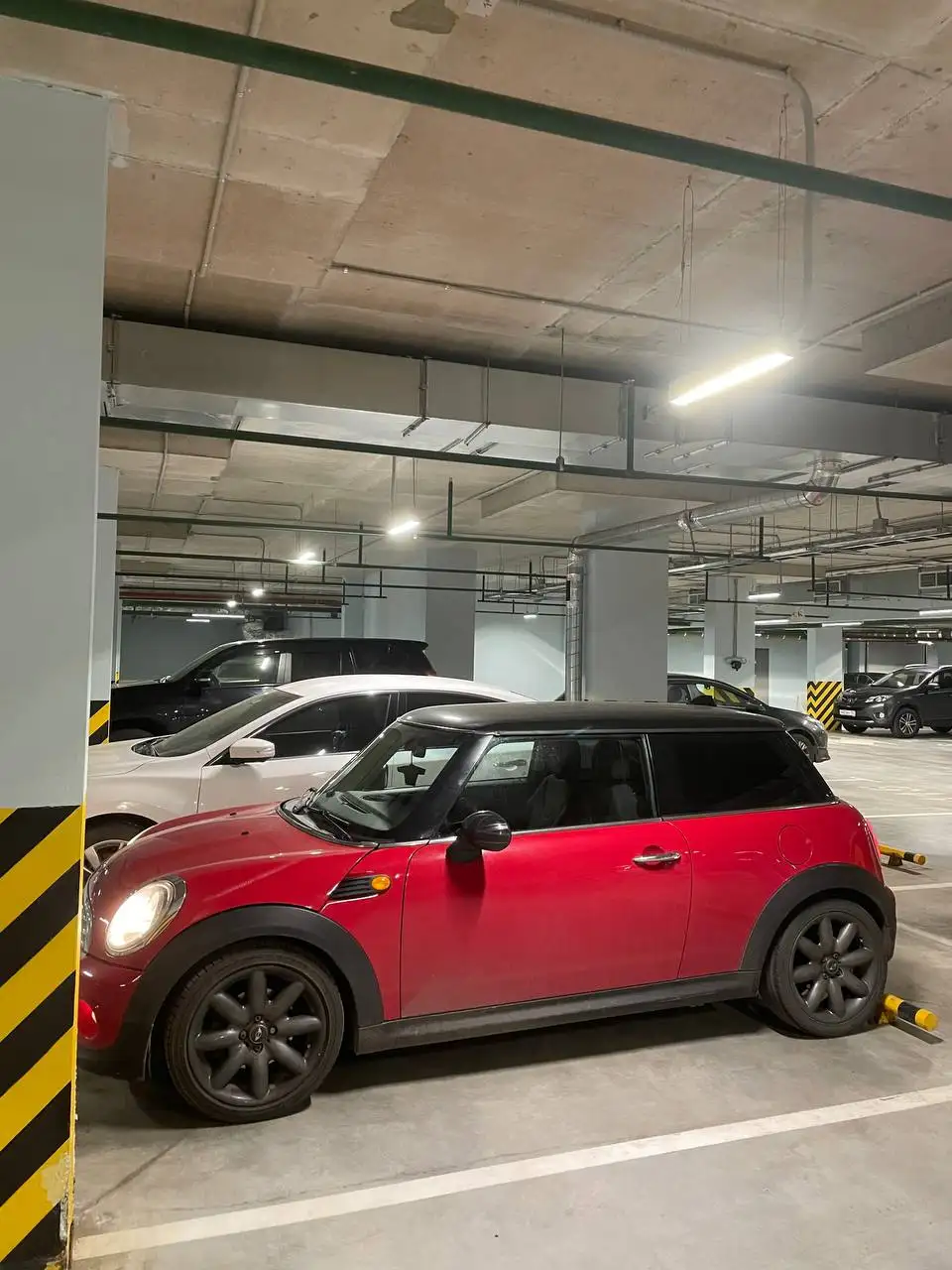 Продажа автомобиля, 1.6 AT, 140к пробег - Легковые автомобили (Авто) в Москва